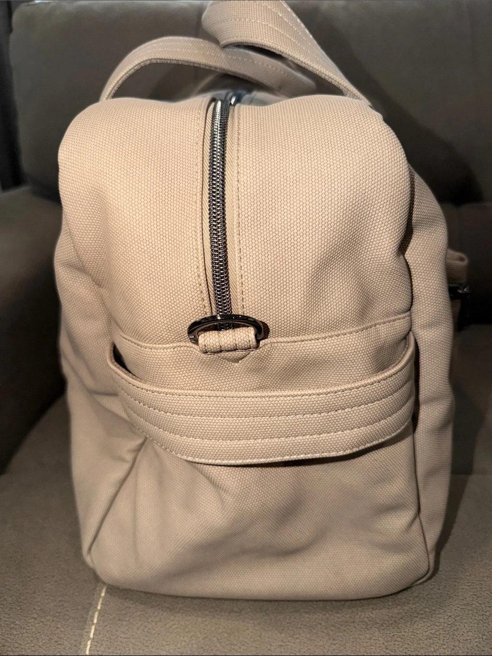 lug Matte Luxe Charger Duffel - Sand NWOT